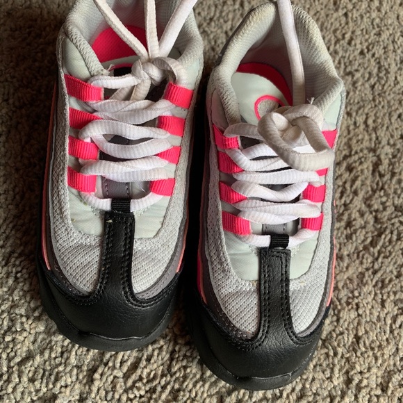 Air max - Picture 2 of 3